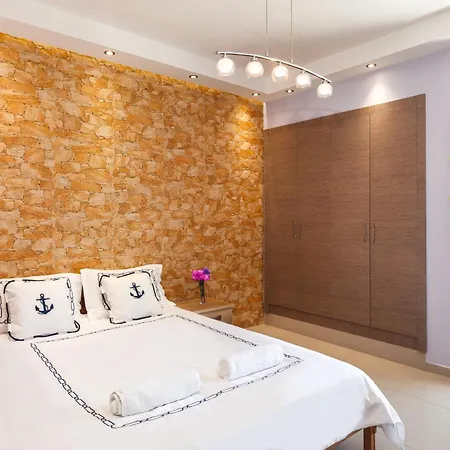 5- Luxury For 4 In The Part Of Rhodes! アパート