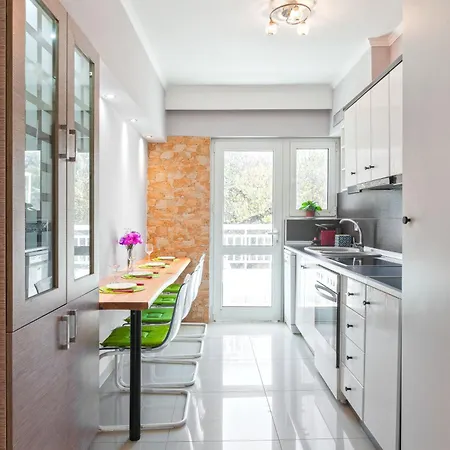 5- Luxury For 4 In The Part Of Rhodes! Apartament