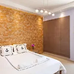 5- Luxury For 4 In The Part Of Rhodes! شقة