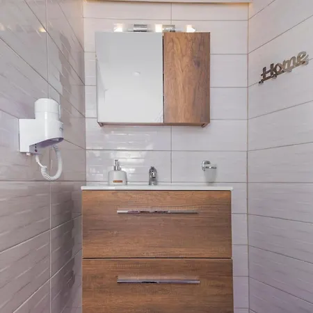 Apartment 5- Luxury For 4 In The Part Of Rhodes! Rhodes City